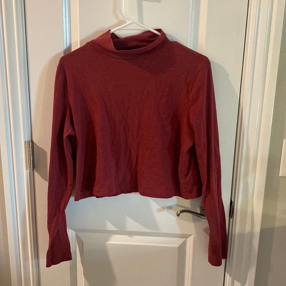 Red . Crop Top